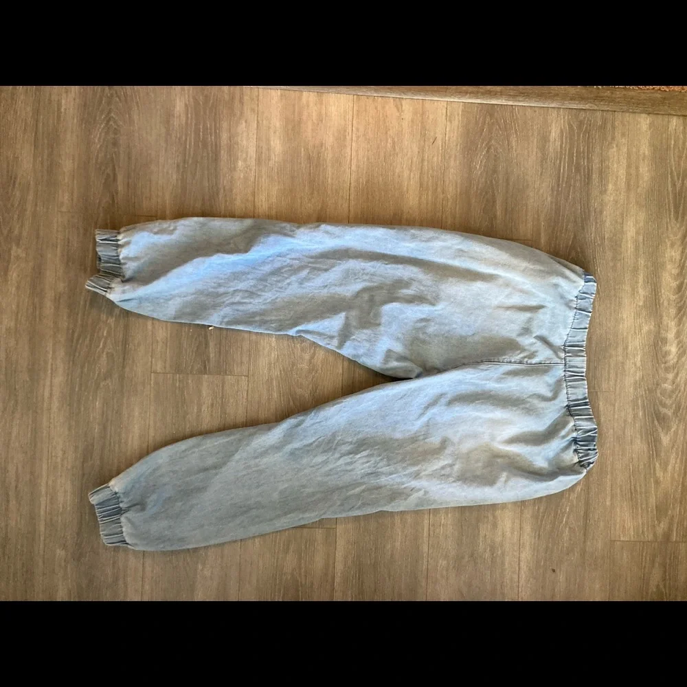 SOLD - Picture 2 of 2